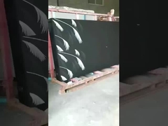 серое мороженое стекло